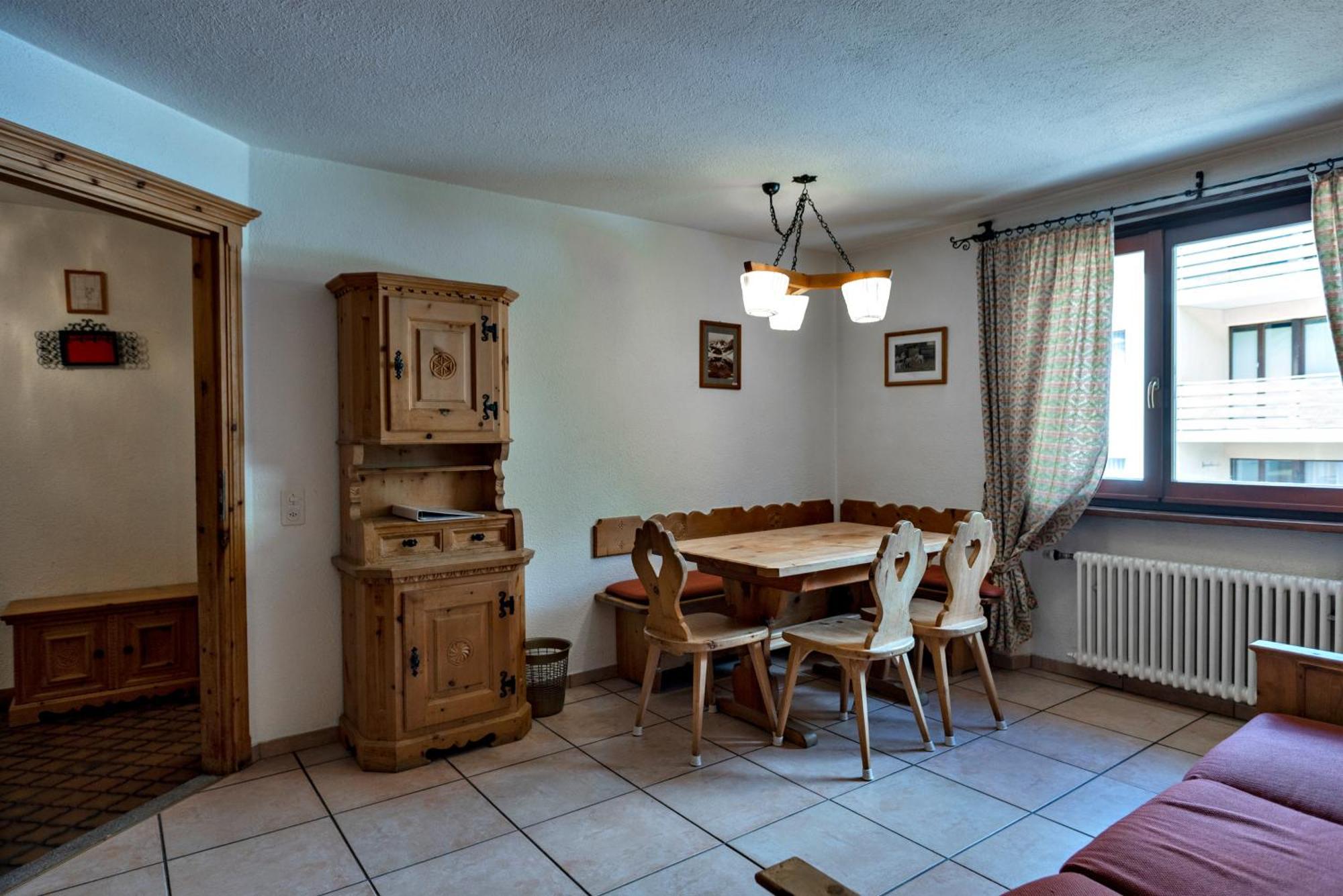 Silva Appartments And Rooms Silvaplana Habitación foto
