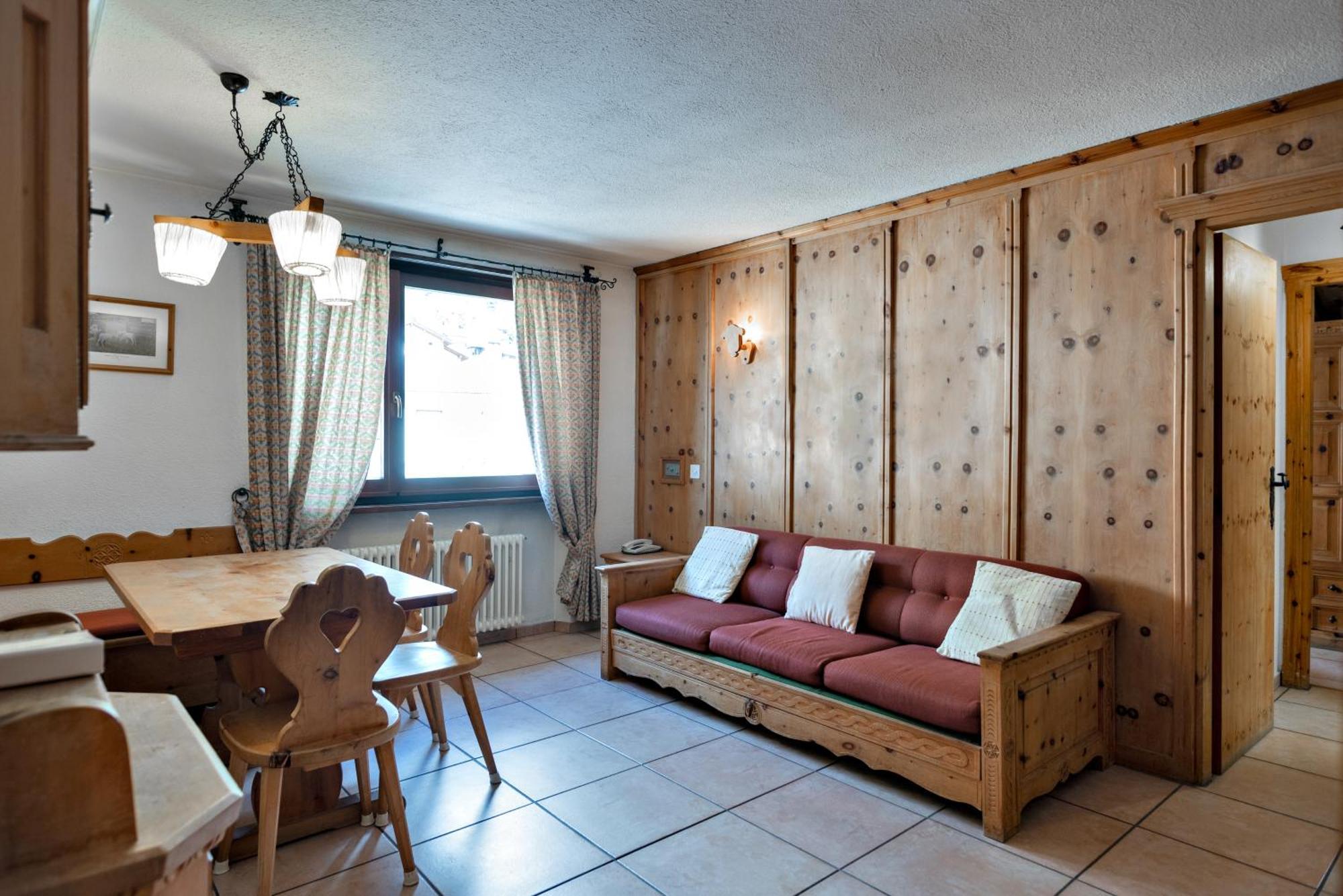 Silva Appartments And Rooms Silvaplana Habitación foto